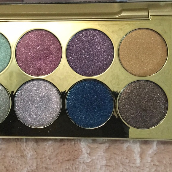 Stila Happy Hour Eye Shadow Palette - Picture 4 of 5